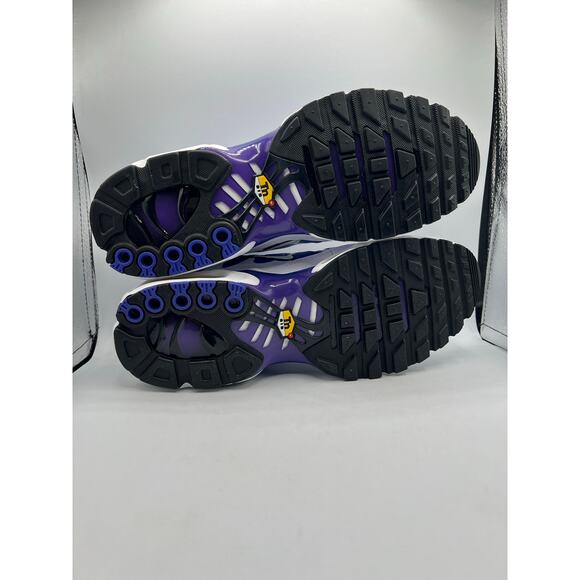 Nike Air Max Plus “White Deep Night” size 10 men’s